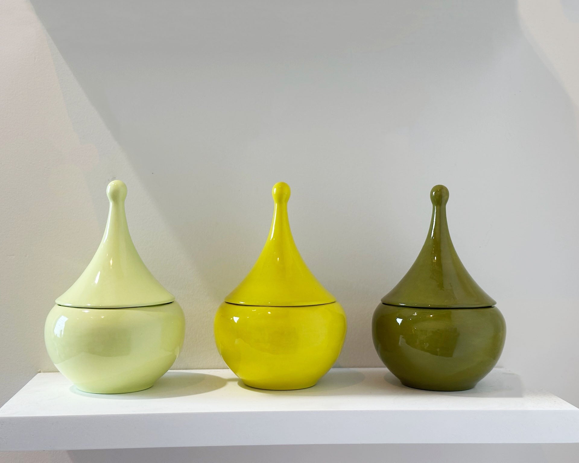 Teardrop Jars in Melon Ball