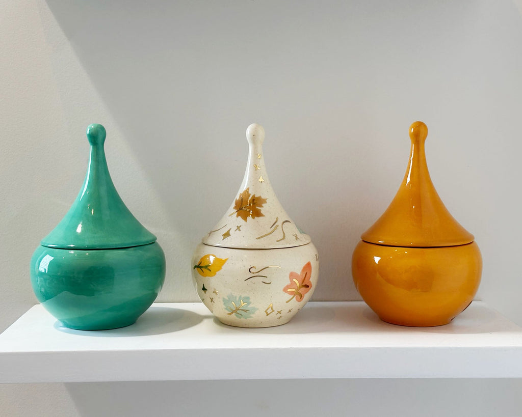 Wind & Leaves Speckled Teardrop Jar with 22k Gold Accents