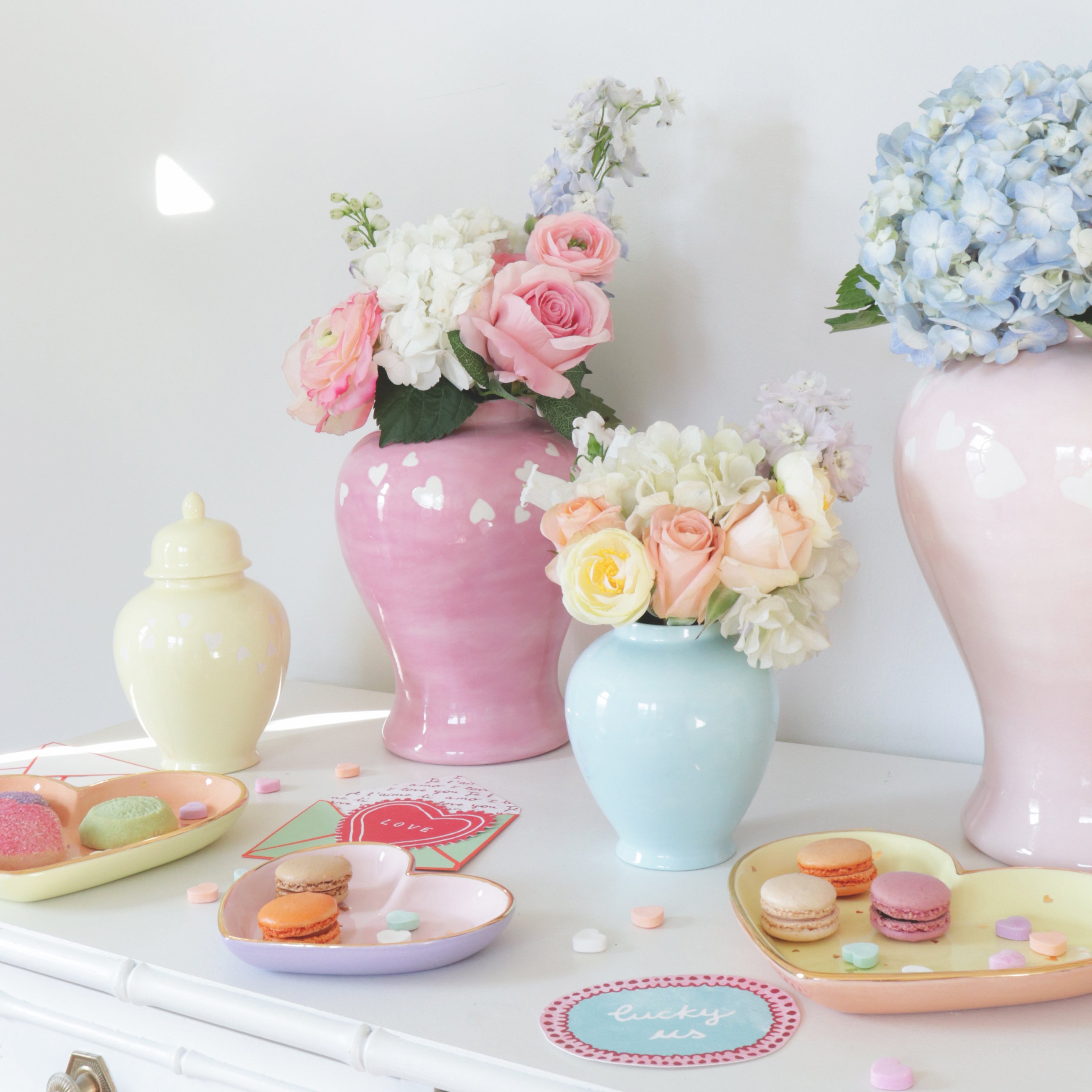 Confetti Hearts Dishes Color Sample Tiles